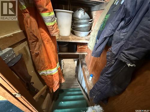 . Railway Avenue, Gladmar, SK - Indoor Photo Showing Basement