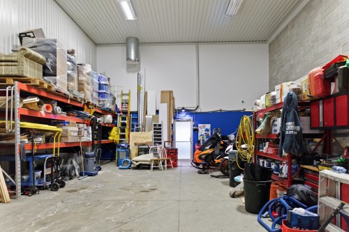 Garage - 1-319 Ch. Industriel, Gatineau (Gatineau), QC - Indoor