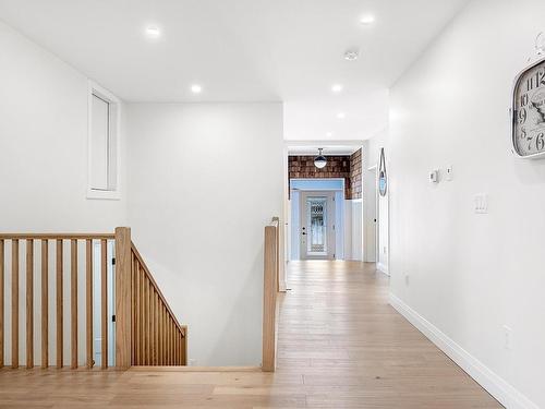 2365 15Th Side Rd., Thunder Bay, ON - Indoor Photo Showing Other Room