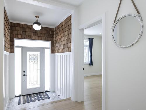 2365 15Th Side Rd., Thunder Bay, ON - Indoor Photo Showing Other Room