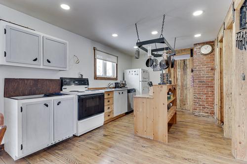 Cuisine - 10075 Boul. Lévesque E., Laval (Saint-François), QC - Indoor Photo Showing Kitchen