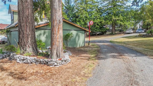936 Walfred Rd, Langford, BC 