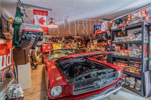 936 Walfred Rd, Langford, BC 