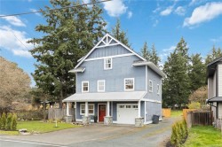 1012 Marwood Ave  Langford, BC V9C 3C4