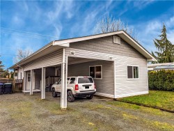 2191 Stadacona Dr  Comox, BC V9M 3P9