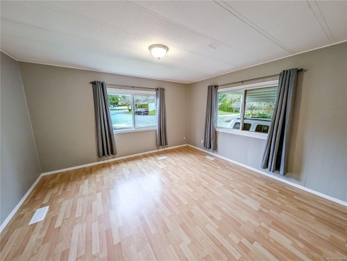 2191 Stadacona Dr, Comox, BC 