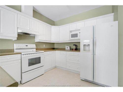 15 Home Place, Chatham, ON 