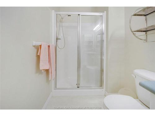 15 Home Place, Chatham, ON 