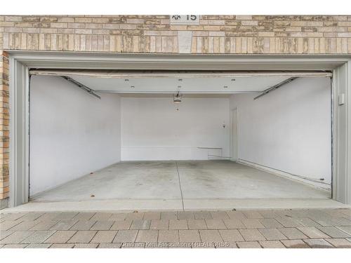 15 Home Place, Chatham, ON 