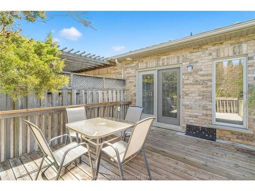 15 Home Place, Chatham, ON 