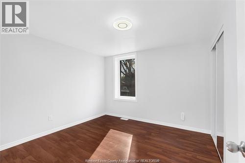 712 Brock, Windsor, ON - Indoor Photo Showing Other Room