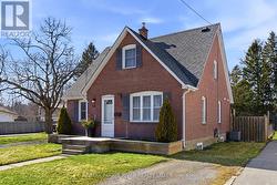 16 MARGARET STREET Port Hope, ON L1A 1Y3