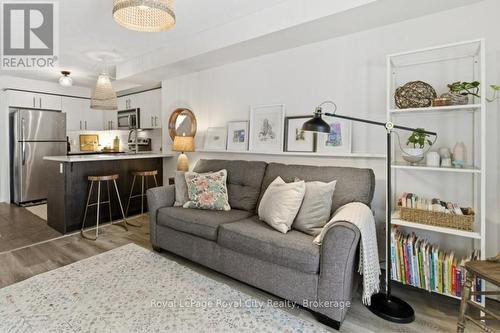 104 - 35 MOUNTFORD DRIVE  Guelph (Grange Road), ON N1E 0G6