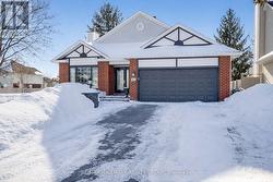 52 BRAMBLEWOOD CRESCENT  Ottawa, ON K1T 3G2