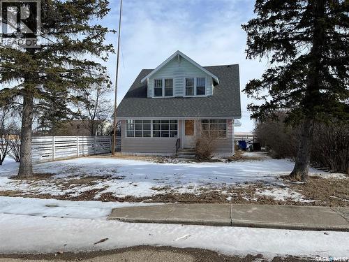 133 2Nd Street E, Lafleche, SK - Outdoor