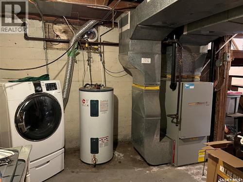 133 2Nd Street E, Lafleche, SK - Indoor