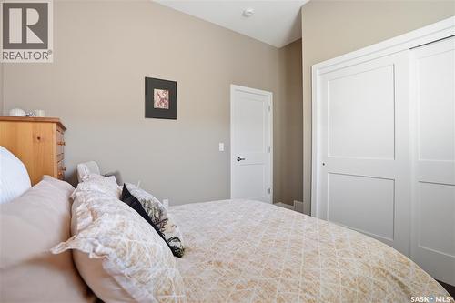 4506 Sandpiper Crescent E, Regina, SK - Indoor Photo Showing Bedroom