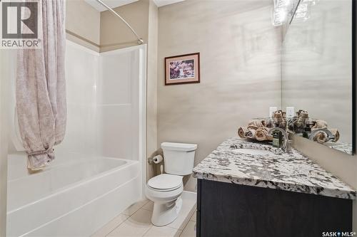 4506 Sandpiper Crescent E, Regina, SK - Indoor Photo Showing Bathroom
