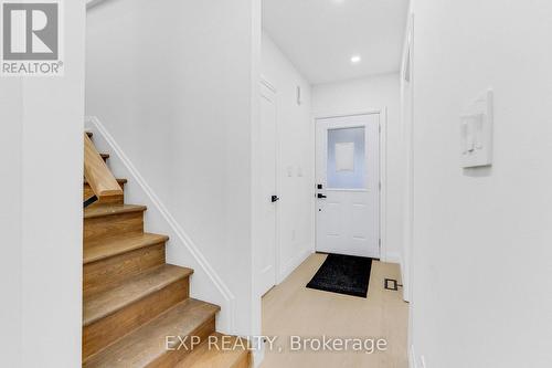 64 Lancaster Street E, Kitchener, ON - Indoor Photo Showing Other Room