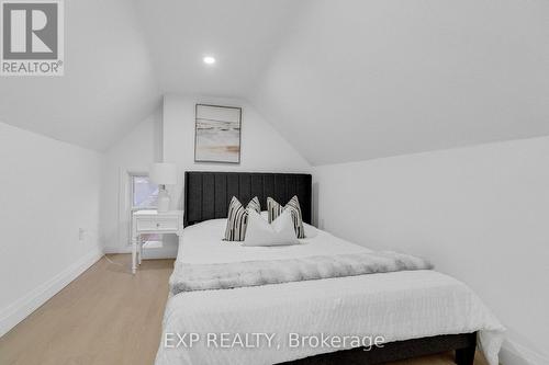 64 Lancaster Street E, Kitchener, ON - Indoor Photo Showing Bedroom