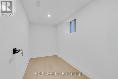 64 Lancaster Street E, Kitchener, ON - Indoor Photo Showing Other Room