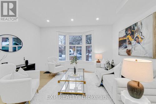 64 Lancaster Street E, Kitchener, ON - Indoor Photo Showing Other Room