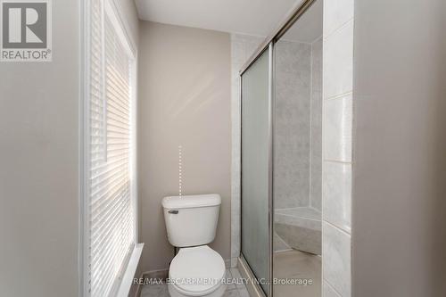 187 Barton Street W, Hamilton, ON - Indoor Photo Showing Bathroom