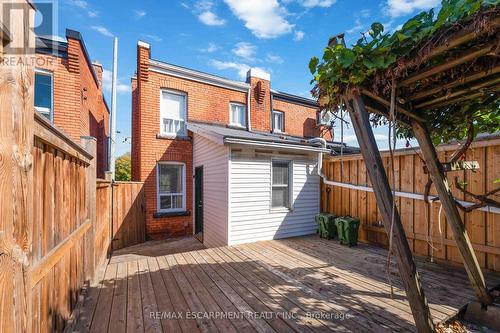 187 Barton Street W, Hamilton, ON - Outdoor With Exterior