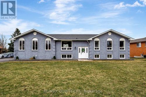 94 CLOVERLEAF DRIVE  Belleville (Thurlow Ward), ON K8N 4Z5