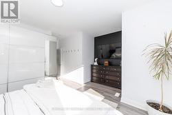 Primary bedroom suite - 