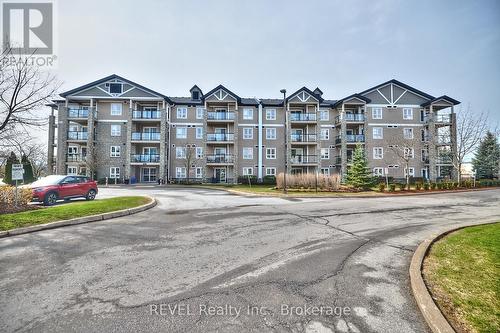 1318 - 330 PRINCE CHARLES SOUTH DRIVE  Welland (Prince Charles), ON L3C 7B3