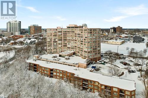 Vibrant area, with even the 406 access nearby! - 502 - 7 Gale Crescent, St. Catharines (E. Chester), ON - Outdoor With View