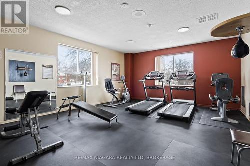 On site gym. - 502 - 7 Gale Crescent, St. Catharines (E. Chester), ON - Indoor Photo Showing Gym Room