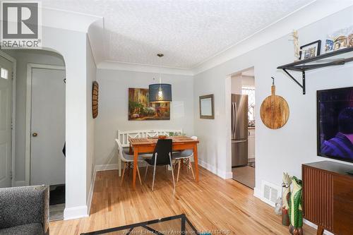 858 Laporte, Windsor, ON - Indoor