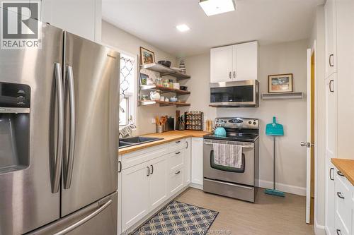 858 Laporte, Windsor, ON - Indoor Photo Showing Kitchen With Stainless Steel Kitchen With Double Sink