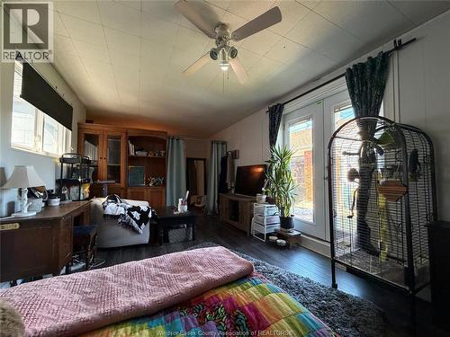 858 Laporte, Windsor, ON - Indoor