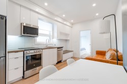 Main B-17 Claremont Street  Toronto, ON M6J 2M3