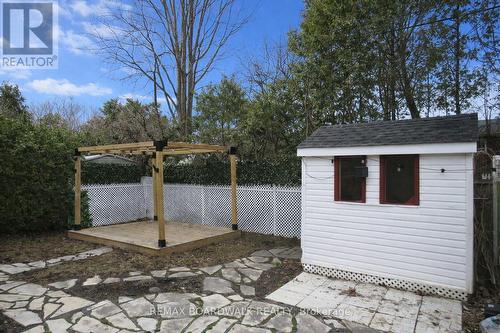 2462 Tupper Avenue, Ottawa, ON - Outdoor