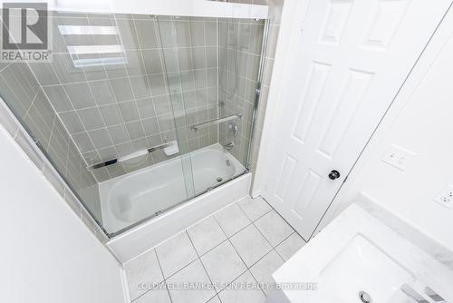 13 Travis Crescent, Brampton, ON - Indoor Photo Showing Bathroom