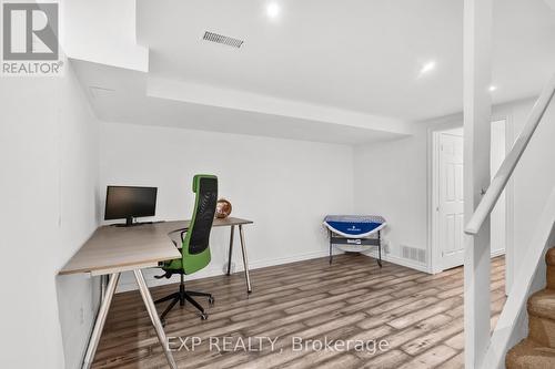 9039 Yonge Street, Richmond Hill, ON - Indoor