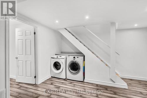 9039 Yonge Street, Richmond Hill, ON - Indoor Photo Showing Laundry Room