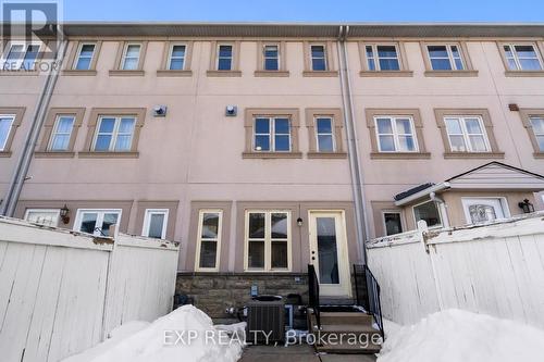 9039 Yonge Street, Richmond Hill, ON - Outdoor