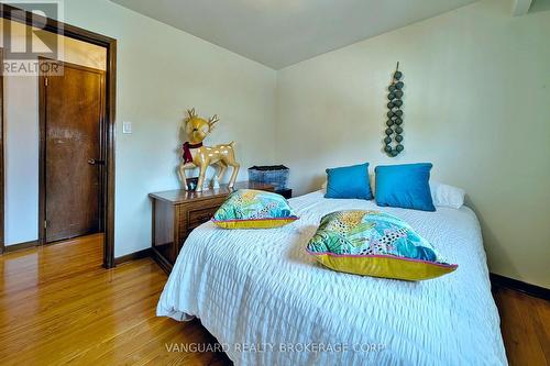 92 Skelton Boulevard, Brampton, ON - Indoor Photo Showing Bedroom