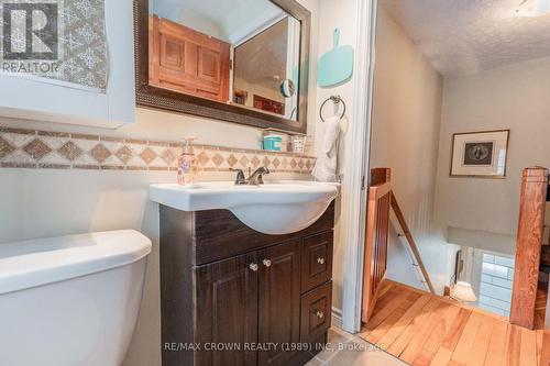 89 Devonshire Street, Kapuskasing, ON - Indoor Photo Showing Bathroom