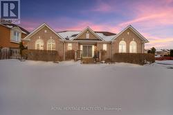 86 ROOT CRESCENT  Ajax (Northwest Ajax), ON L1T 4L6