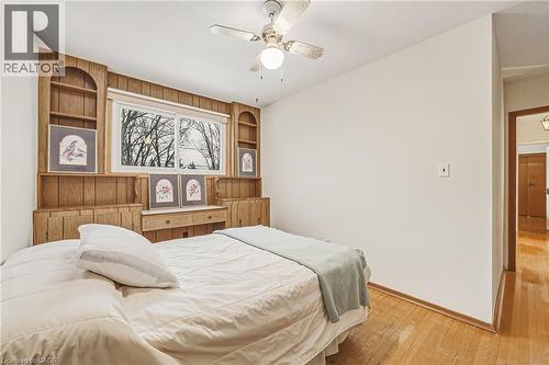 5410 Murray Crescent, Burlington, ON - Indoor Photo Showing Bedroom