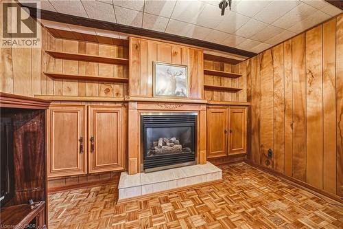 5410 Murray Crescent, Burlington, ON - Indoor Photo Showing Other Room With Fireplace
