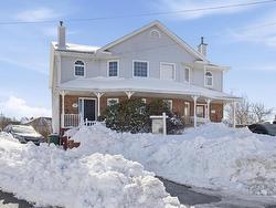 76 Blue Thistle Road  Halifax, NS B3S 1M3