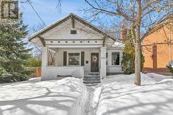 650 CHURCHILL AVENUE N  Ottawa, ON K1Z 5G1