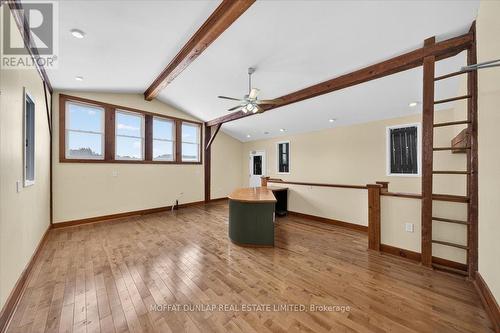 Heated Barn Studio - 6952 Second Line, New Tecumseth, ON - Indoor Photo Showing Other Room